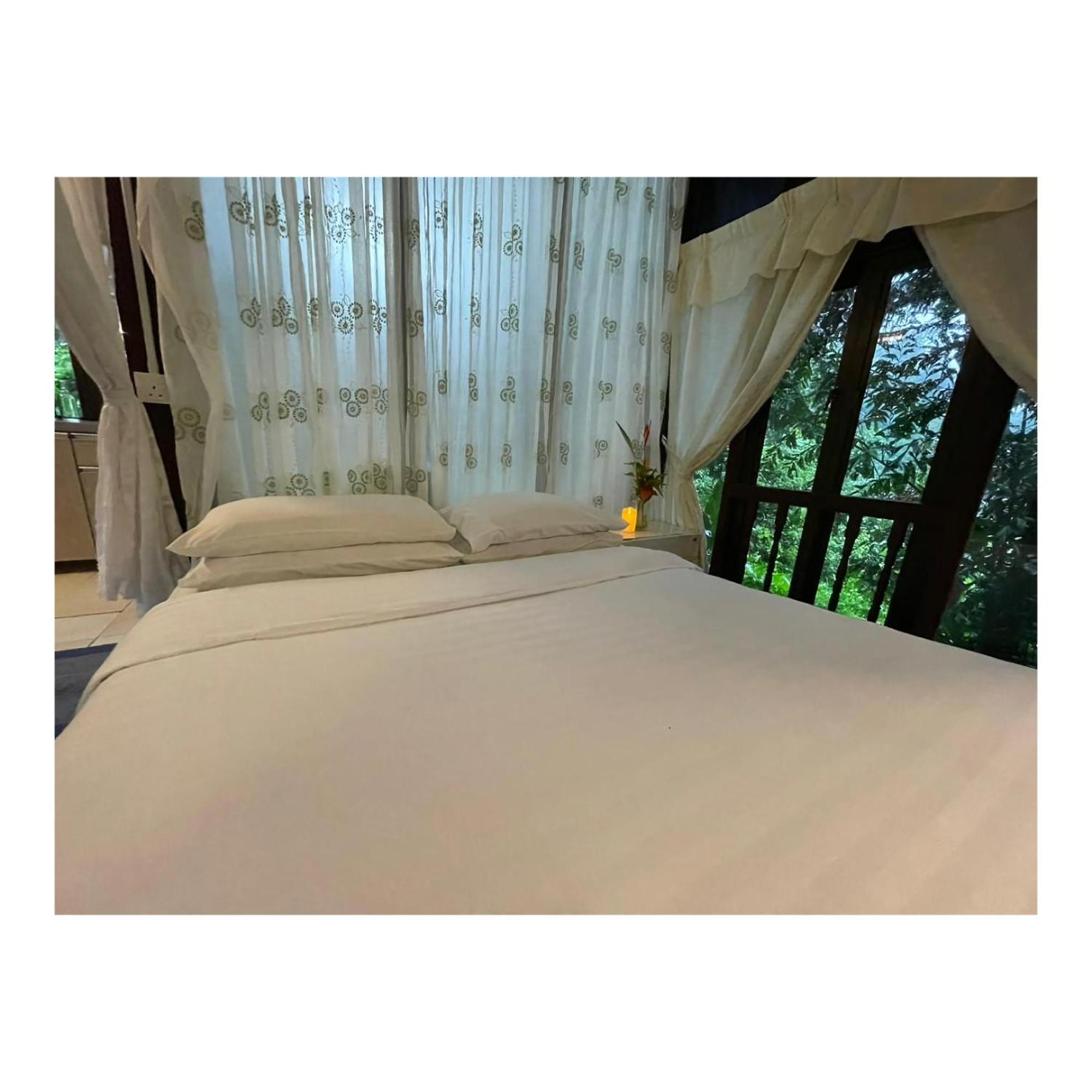 Villa Sri Kampung Куах Екстер'єр фото