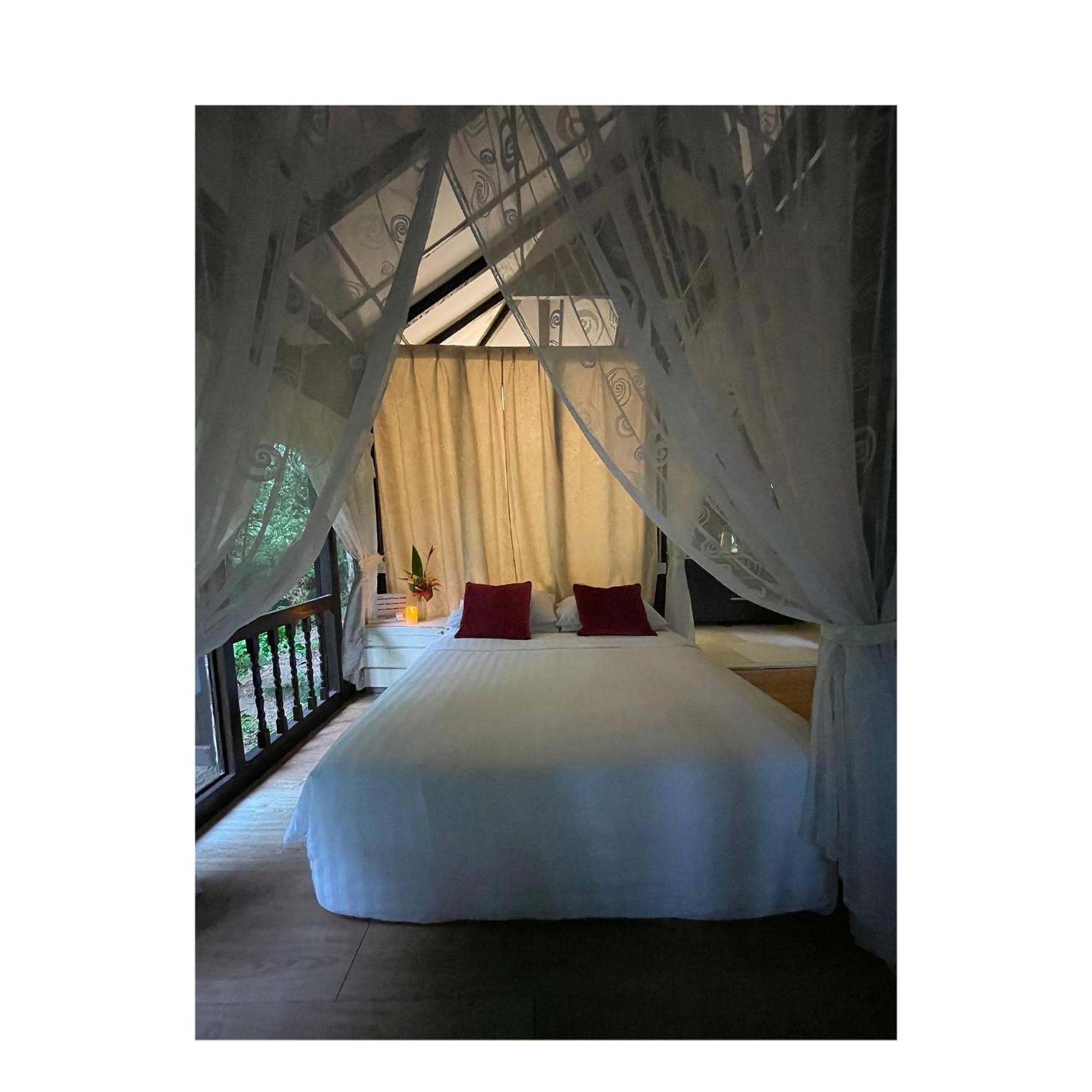 Villa Sri Kampung Куах Екстер'єр фото